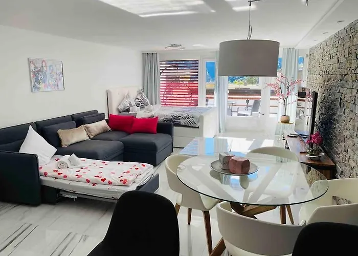 Domino - Superbe De Standing